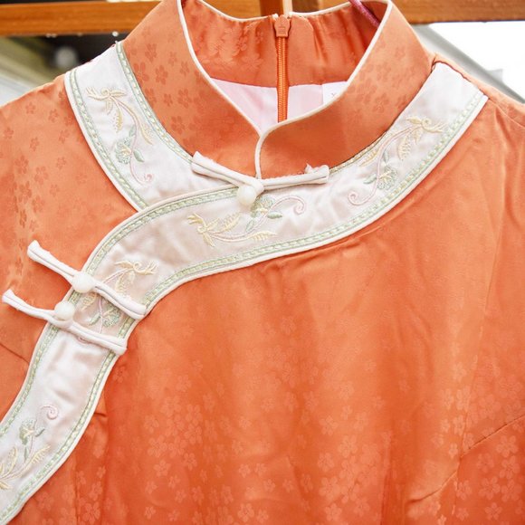 【SOLD】Orange Flower Qipao Dress - Chinese Traditional Cheongsam - Picture 4 of 6